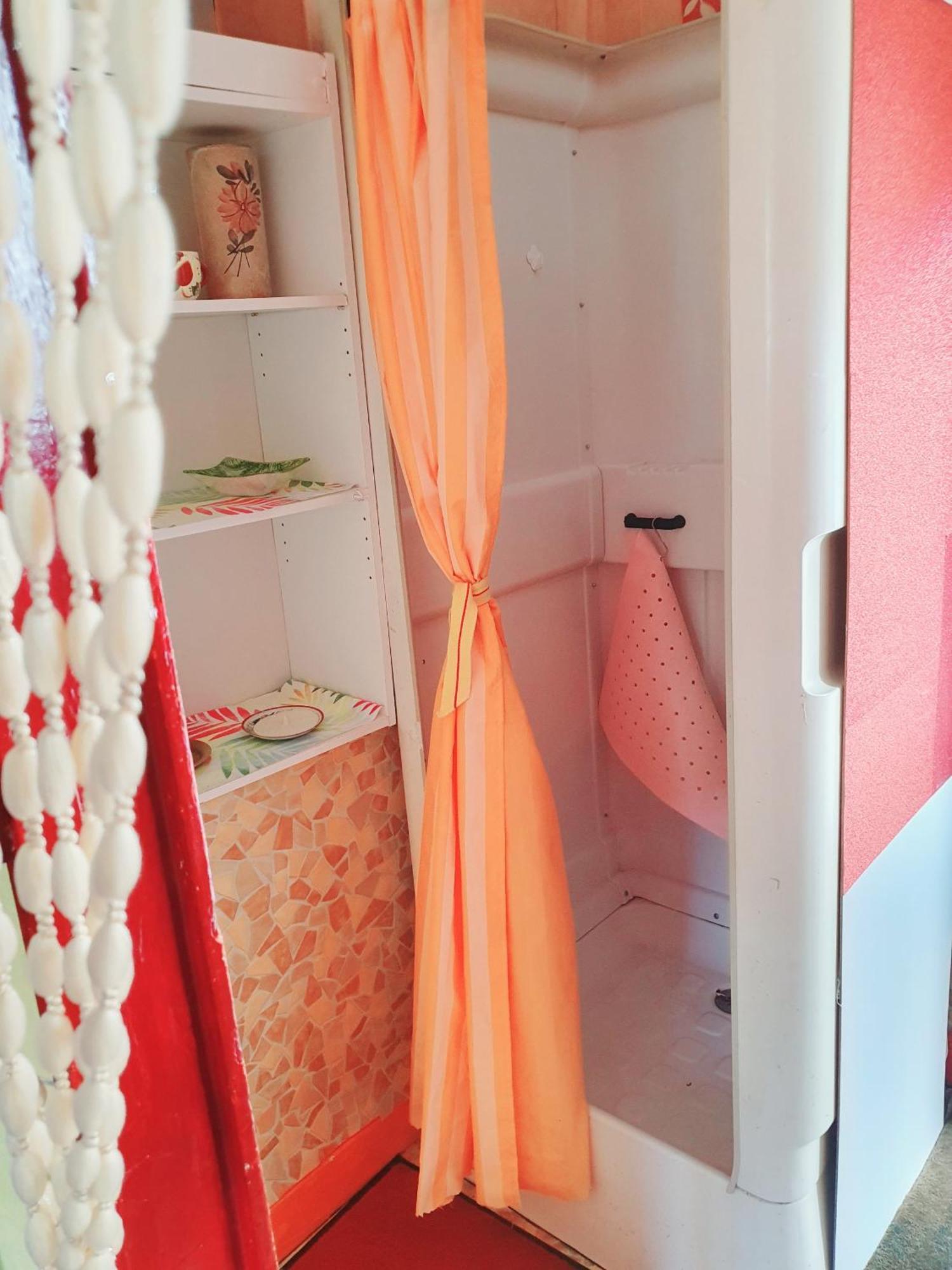 Bed And Breakfast Les Roses Multicolores Du 47 Fumel Εξωτερικό φωτογραφία