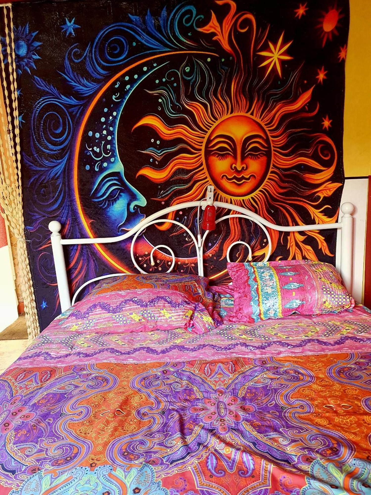 Bed And Breakfast Les Roses Multicolores Du 47 Fumel Εξωτερικό φωτογραφία